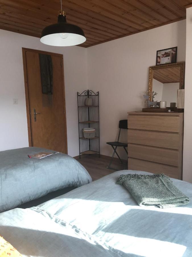 Sembrancher La Vie Eau Naturelle, Jolies Chambres Chez L'Habitant Et Repas Sur Demande المظهر الخارجي الصورة